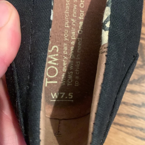 Toms wedges, size 7.5 - Picture 5 of 9